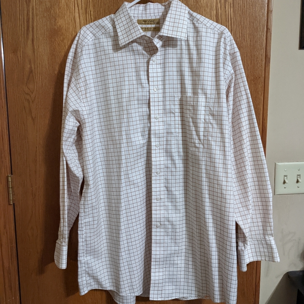 Roundtree & Yorke button down checked dress shirt